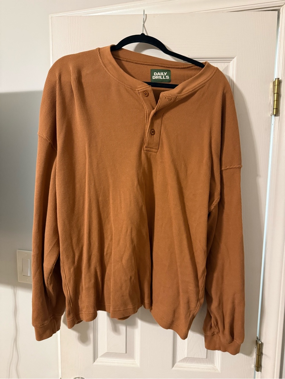 Daily Drills Thermal Henley with button top - EUC